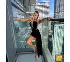 Canary Wharf - East London — Carol photos are 100% real, from a Brazilian party 🔥