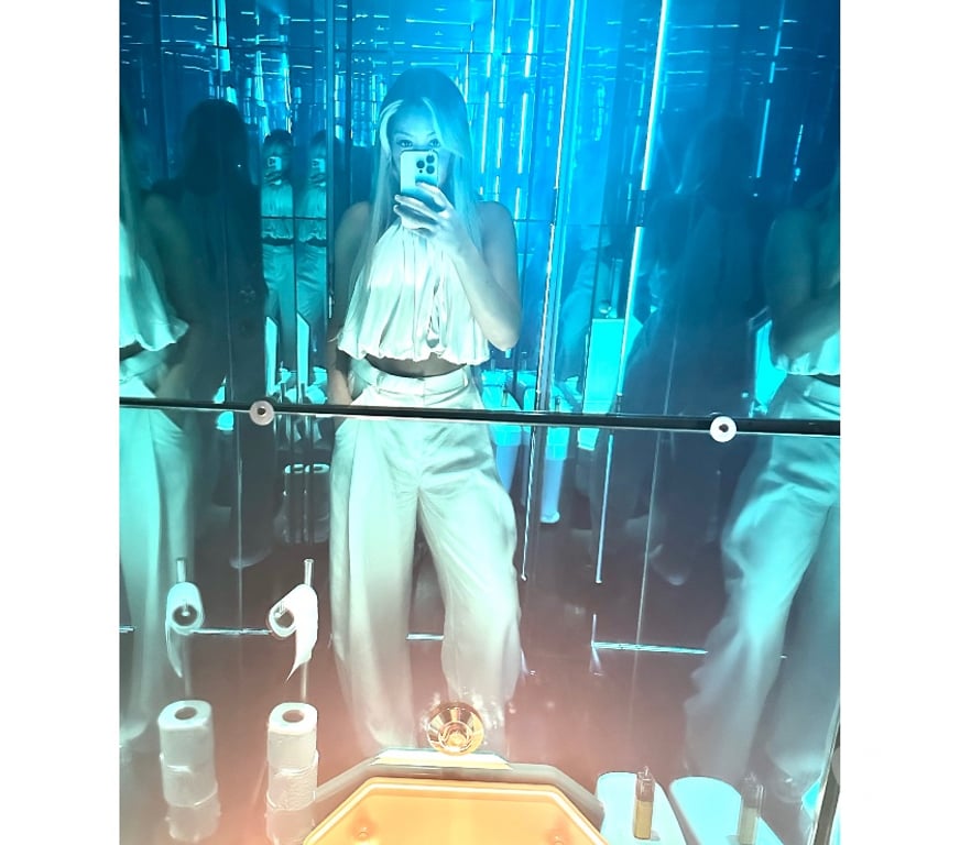 Escorts East London Canary Wharf - East London - Photos for Carol photos are 100% real, from a Brazilian party 🔥