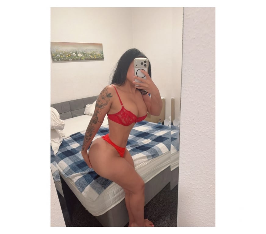 Escorts Essex Southend-on-Sea - Photos for I'm Rossy I'm here ss1 1he FROM £50