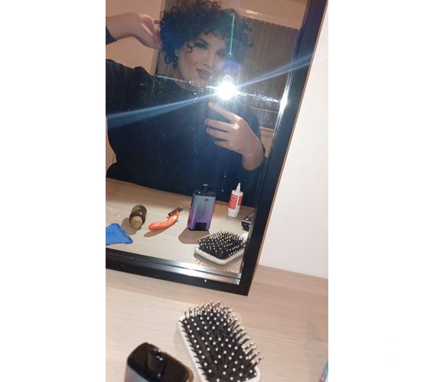  Gay massage Wiltshire Abberd - Wiltshire - Photos for Honey De Vil 😈 VERIFY FACETIME