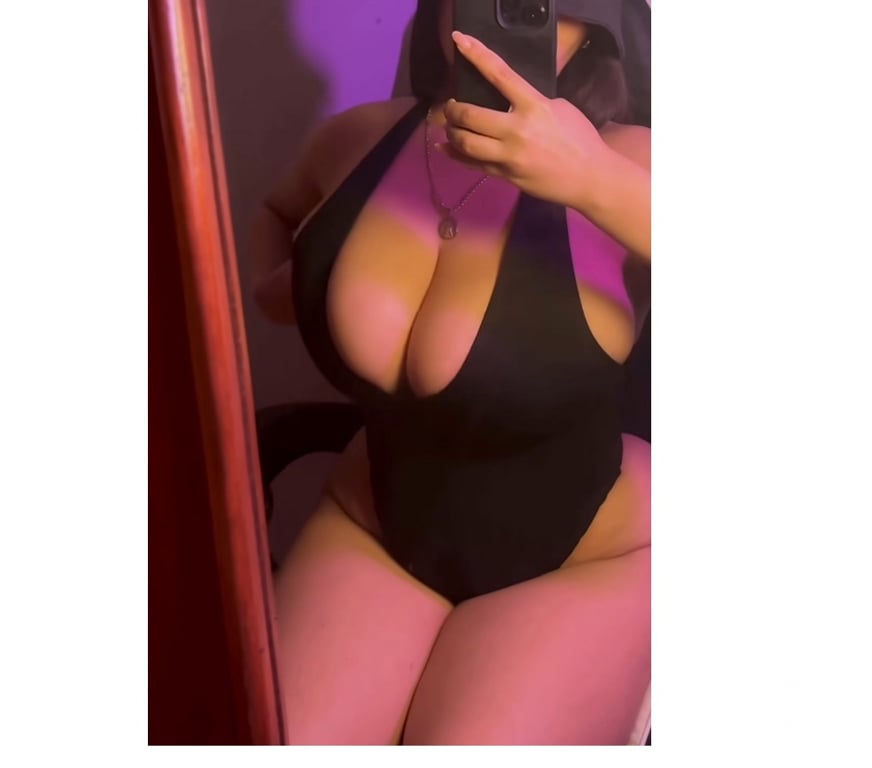 Escorts West Midlands Dudley - Photos for Julyana sexy curves dream girl💯%real✅GFE no rush🤩