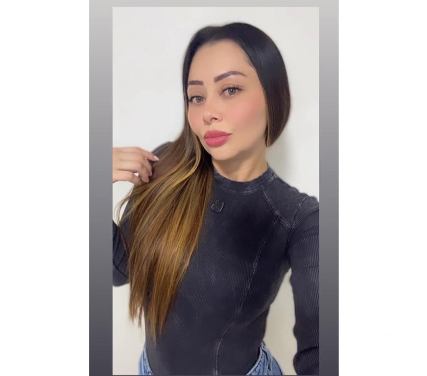 Adult Entertainment East London London City Airport - DLR Station - East London - Photos for ❤️Sexy girl ❤️online 24 Hr, WhatsApp +44 7400 749742