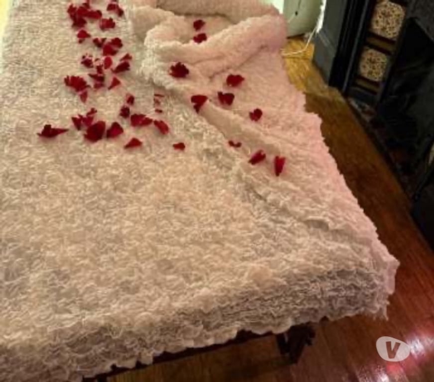 Full body massage Surrey Guildford - Photos for Licensed Therapist - Full Body Massage In Guildford