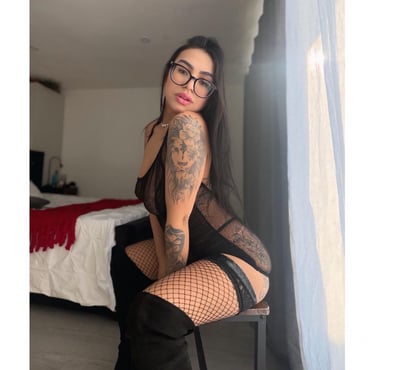  Escorts & Erotic Massage Brighton City Centre Brighton - Photos for Kavya 🌸💞 GOOD GIRL, I’m back in town 🌸✨