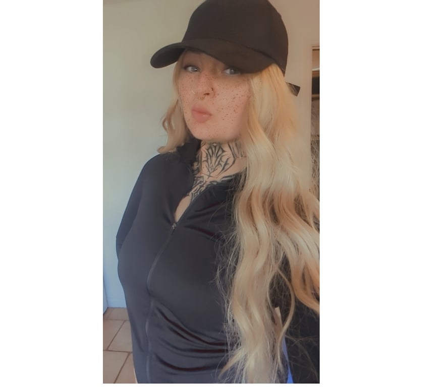Adult Entertainment West Midlands Birmingham - Photos for X2 girls Vs you! 🇬🇧🇮🇪07405886602