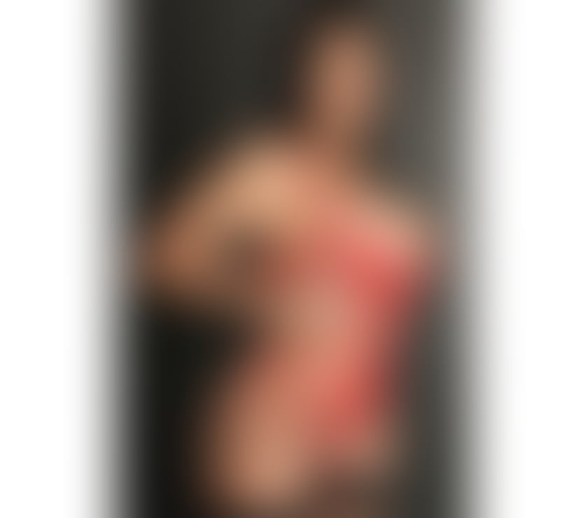 Escorts Gloucestershire Gloucester - Photos for 🌟 Mature Companion • Relaxed & Private 🌟