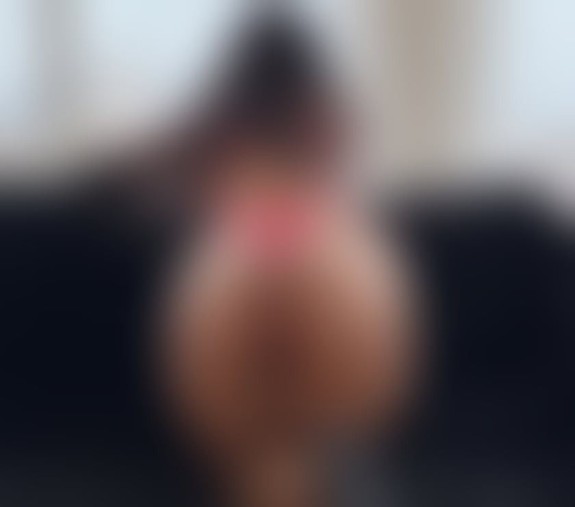 Escorts Aldgate East Station East London - Photos for Hottest Priyaa Indian 🇮🇳 E1