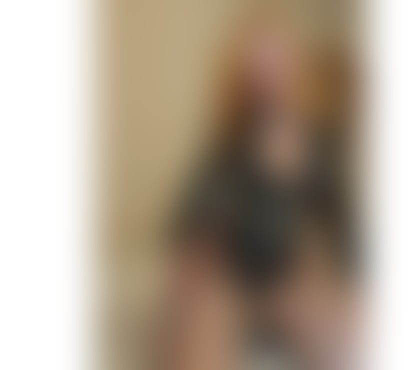 Photos for Redhead, big butt 🤩😘💦 REAL PHOTOS