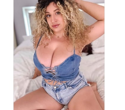 Duo Escorts & Erotic Massage Harrow on the Hill North West London - Photos for SUZZY💥EXCLUSIVE CURVY LADY BIG BOOM ❤️🍫