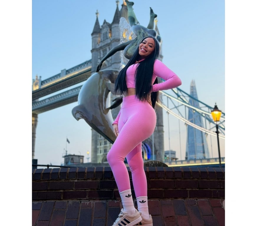 Escorts Tyne and Wear Newcastle upon Tyne - Photos for JULIA 🇧🇷 FIRST TIME IN THE CITY 🆕 NO RUSH🔥