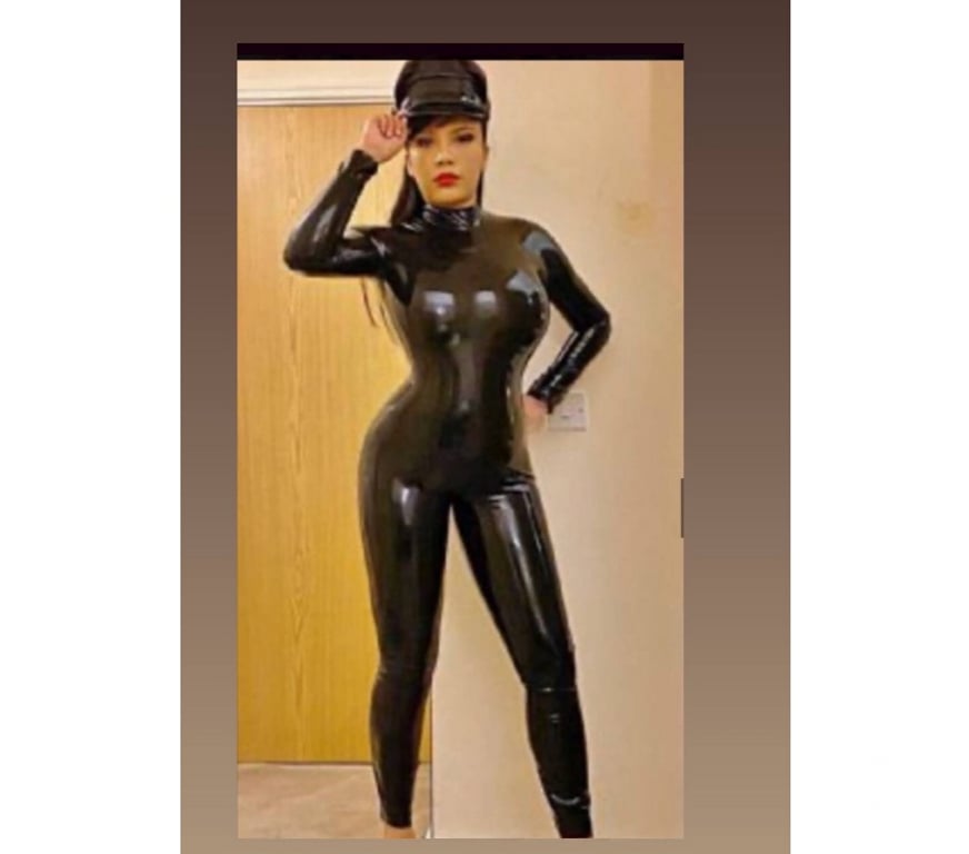 Escorts Hampshire Basingstoke and Deane - Photos for Mistress Meduza pvc WS latex feet pvc