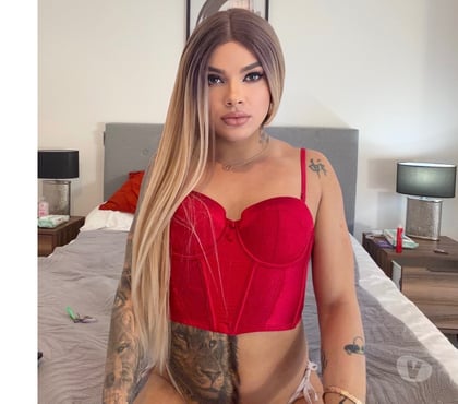 Trans Cheltenham Town Centre Cheltenham - Photos for I'm a beautiful girl. Female TS curves