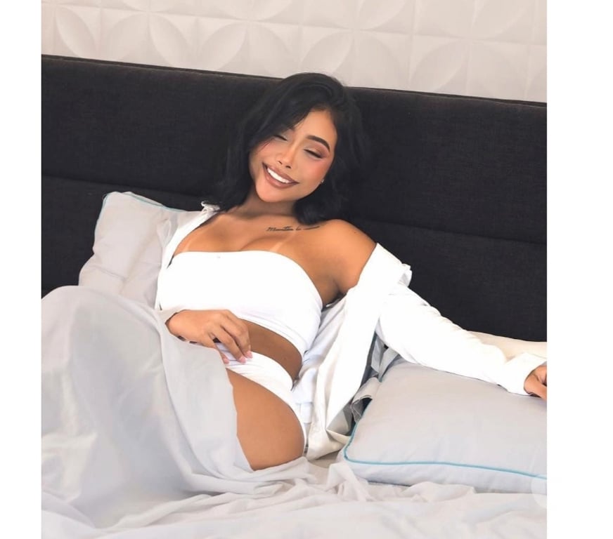 Escorts Dundee Dundee City Centre - Dundee - Photos for 🇨🇴AMORA BIG 🍑 BEST OWO GFE 🩷 NEW IN TOWN