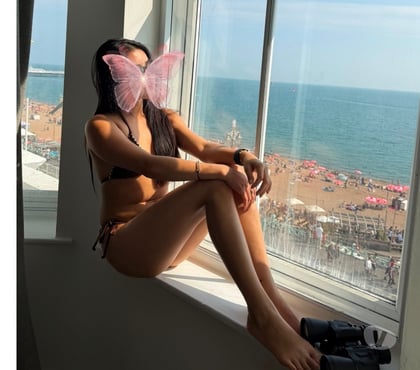  Escorts & Erotic Massage Guildford Town Centre Guildford - Photos for Hello gentlemen sexy here for you here💋👄👅