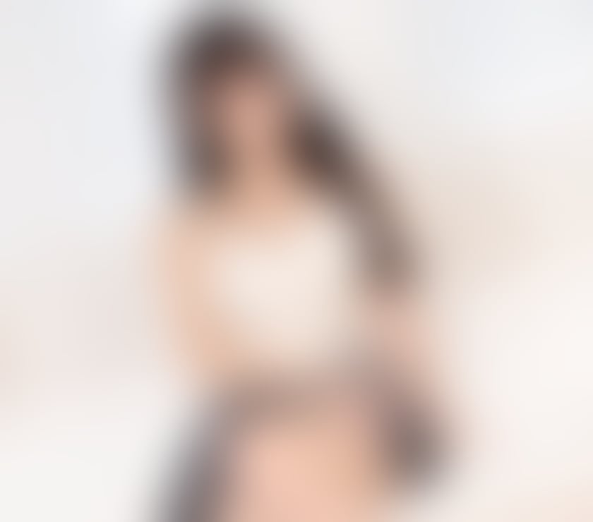  Escorts Epsom Epsom and Ewell - Photos for I am a charming lady who is new here,