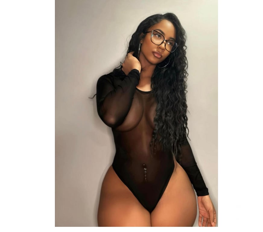 Escorts Essex Thurrock - Essex - Photos for 🇨🇺🤎LINA🌸PERFECT COMPANY🌸HORNY🤎🇨🇺