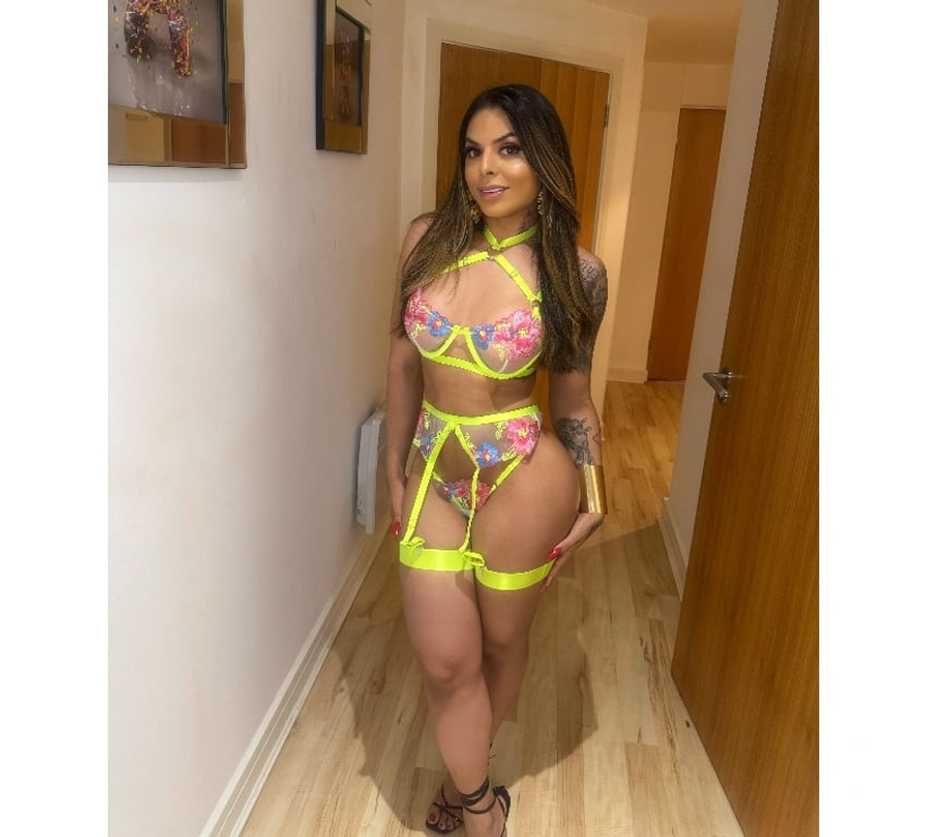 Trans Escorts Glasgow Glasgow City Centre - Glasgow - Photos for TS EMILY - TOP NUMBER 01