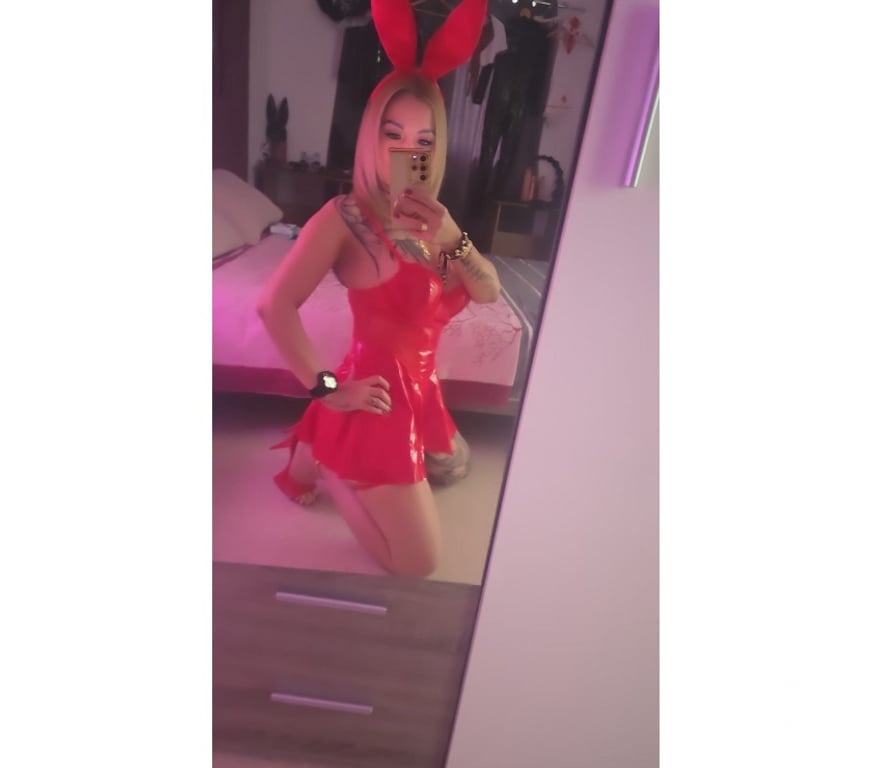 Escorts Derbyshire Derby - Photos for Stunning Blonde Temptation