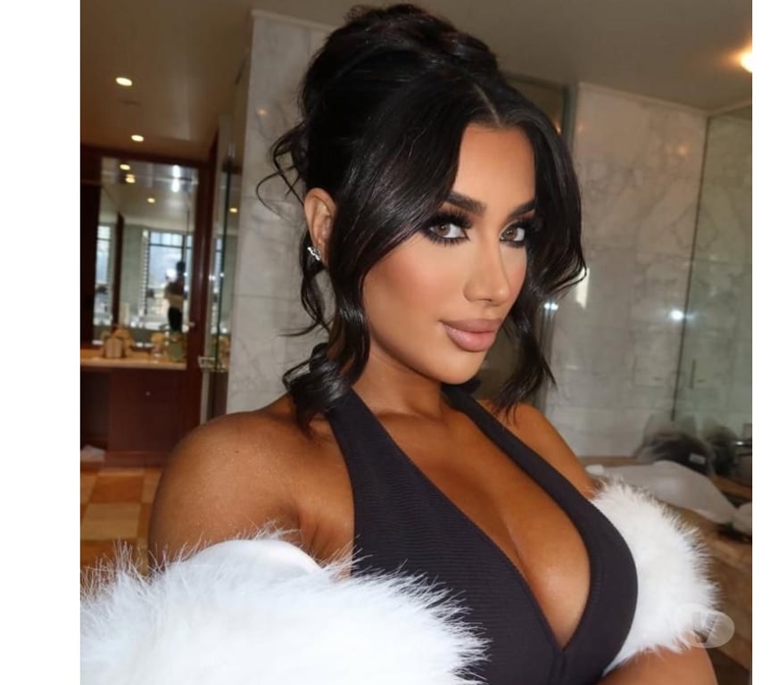 Escorts Hertfordshire St. Albans - Photos for Lucy 💄💦👅 Hot with Big Boobs💦Real🥵Party girl