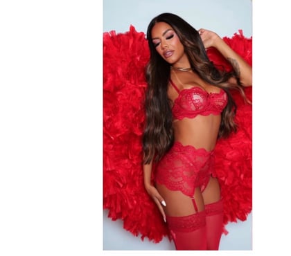  Escorts Richmond Richmond upon Thames - Photos for Brazilian brunette party girl 🔥