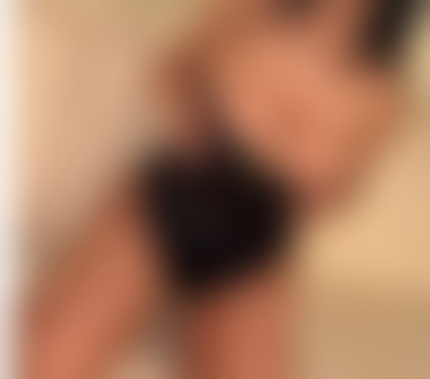 Escorts Lancashire Blackpool - Photos for New in Town😘 party girl the best services 🥰