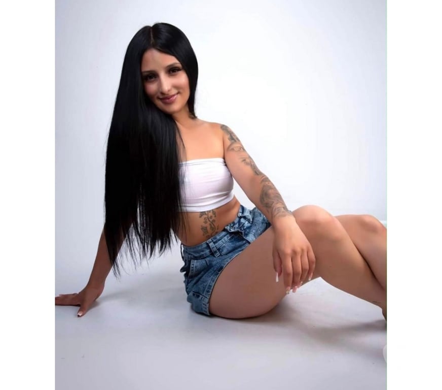 Escorts East London Canary Wharf - DLR Station - East London - Photos for 💃 COLOMBIANA your Best Mamasita 🥂