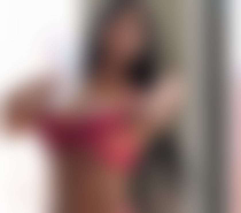 Photos for 🇧🇷 alice Brazilian hottie 🇧🇷🍑 New in town