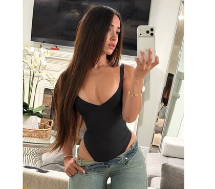 Photos for Sweet Brazilian ✨ 19yo ✨ Maya ✨ Party Girl