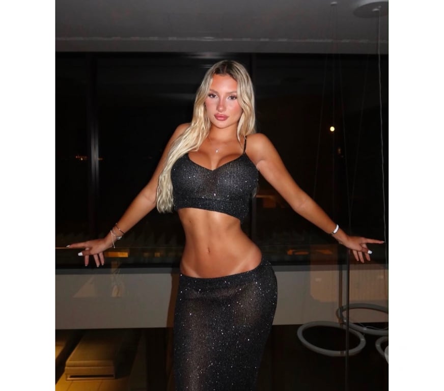 Escorts Greater Manchester Manchester - Photos for Astonishingly Beautiful Blonde Brazilian Model