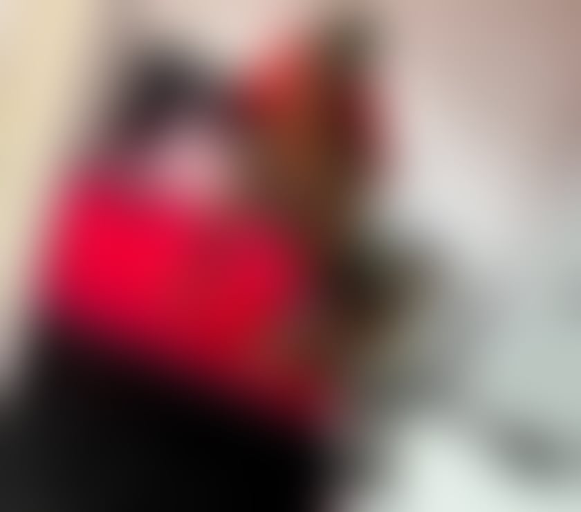 Escorts South East London Crystal Palace - South East London - Photos for 🧸Toys⚽️ Party 🥂🍫 24 7
