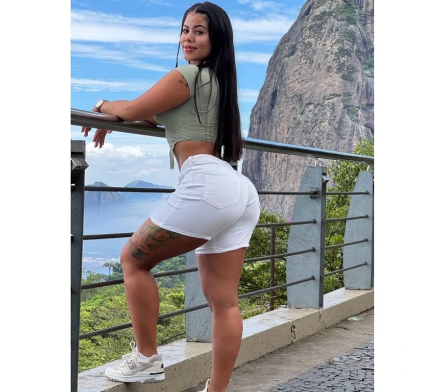 Escorts Surrey Woking - Photos for 🔞QUALITY CLASSY BRAZILIAN💯GENUINE MASSAGE