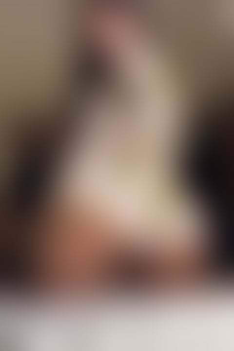 Escorts Surrey Woking - 