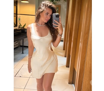Photos for Anne Sexy psychologist 👩🏻‍⚕️🔥🫦