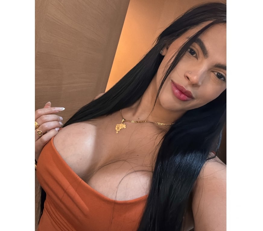 Escorts West Sussex Crawley - Photos for 😈🔥MIRELLA IN TOWN🔥😈