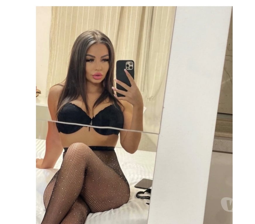 Escorts Merseyside Liverpool - Photos for PARTY GIRL BIG LIPS SILICON BREST TATTO BIG ASS