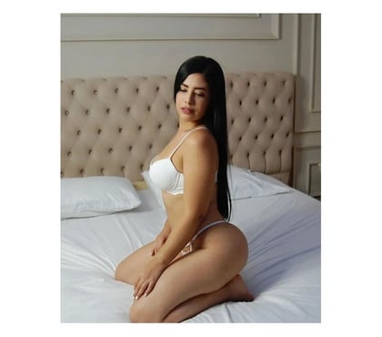 Escorts and Massages Plaistow East London - Photos for Bella 😽 sweet dreams