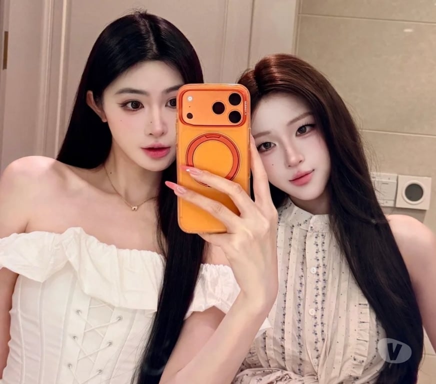 Escorts County Durham Durham - County Durham - Photos for Korean Duo Girls 4 Hand Massage Kissing Full Body