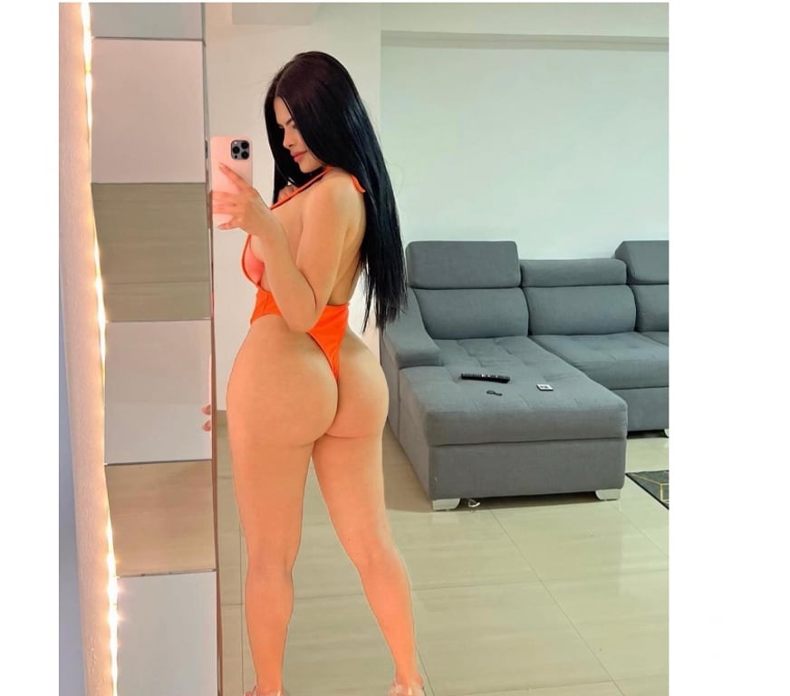 Escorts Peterborough Peterborough City Centre - Peterborough - Photos for Rossi NEW stunning in The CITY