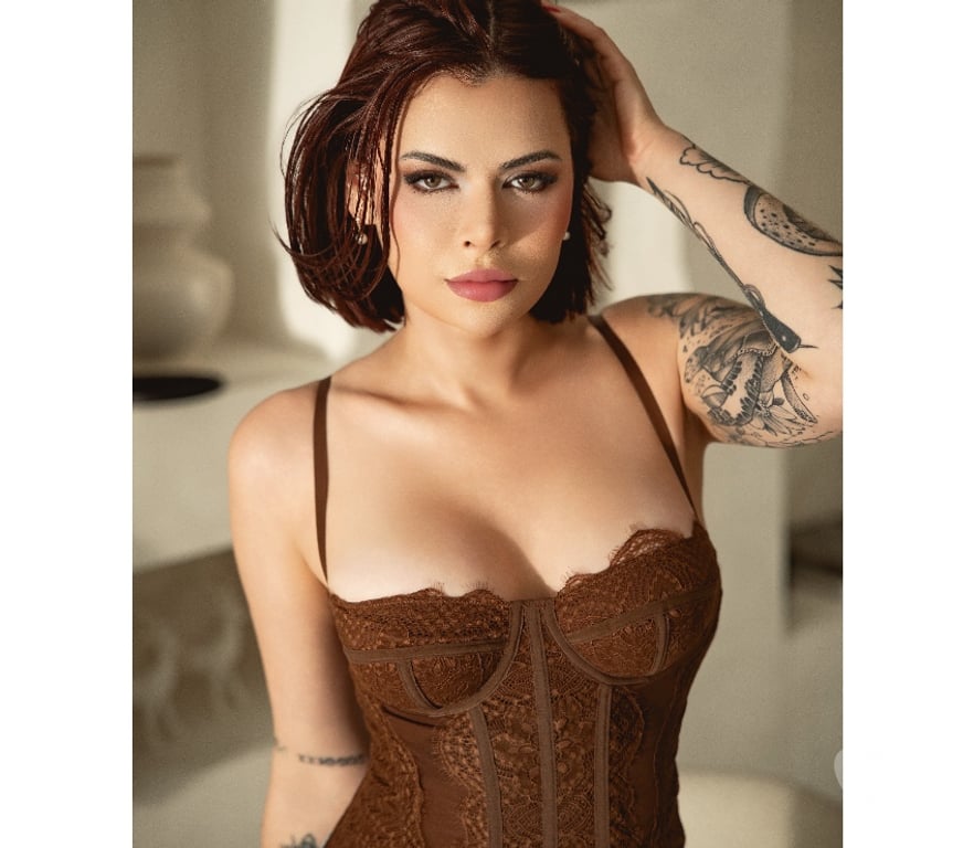 Escorts West London Paddington Station - West London - Photos for Minola 🇧🇷 Girl Party 🥂🍾