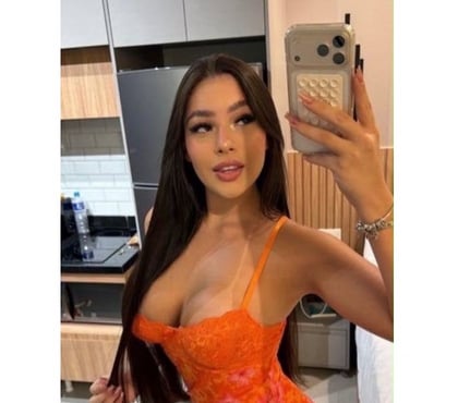 Escorts and Massages Swindon Town Centre Swindon - Photos for 🍭LUNA 🥰 BRAZILIAN PARTY GIRL 🇧🇷