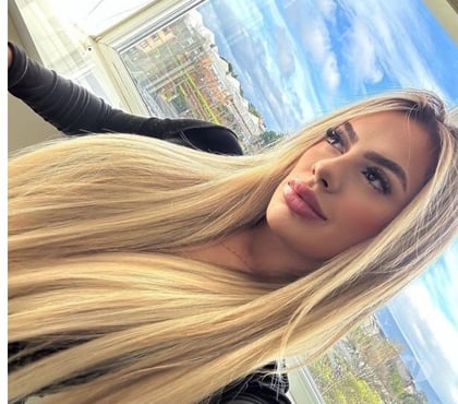 Escorts and Massages Swindon Town Centre Swindon - Photos for 🇧🇷🔥 LAÍS — BRAZILIAN PARTY GIRL 💋🎉