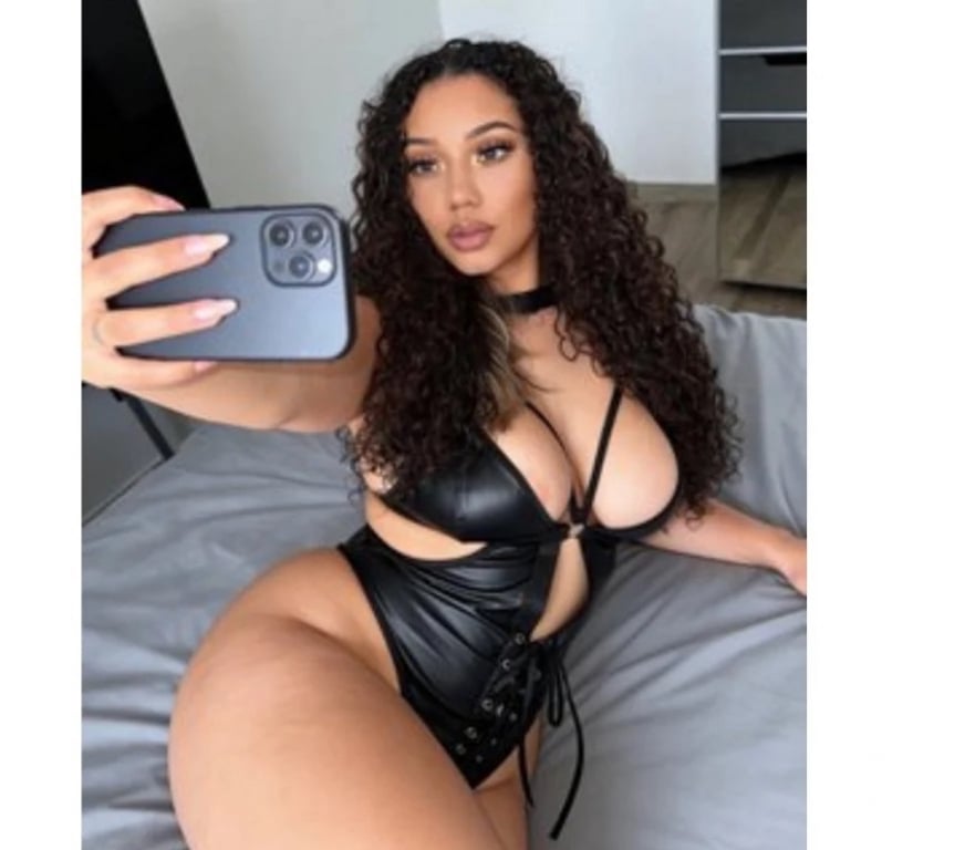 Escorts West Midlands Birmingham - Photos for LATINA 🔥 COLOMBIAN 🔥 NEW IN TOWN 😋