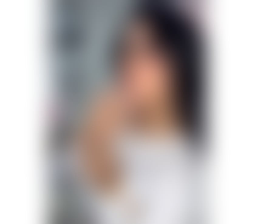 Bristol City Centre - Bristol — Hot girl🌹 New in town for a week.🌸