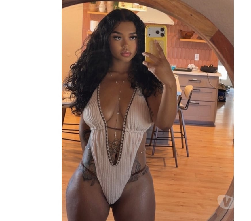 Escorts South East London Croydon - Photos for Bombom is caribean 😘owo 🔥❤️🥂