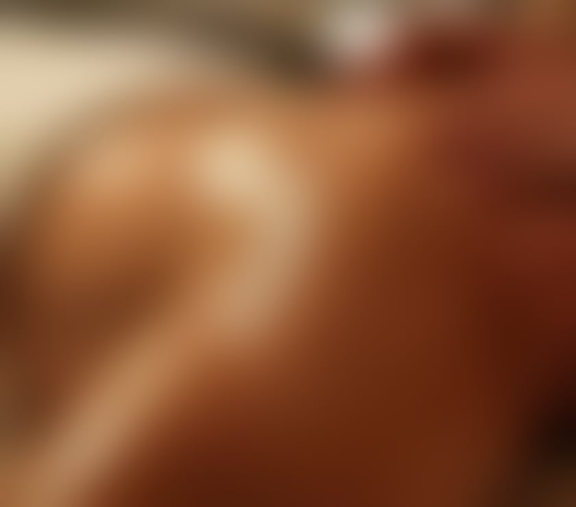 Escorts Highland Inverness - Highland - Photos for The Ultimate Full-Body Massage Experience.