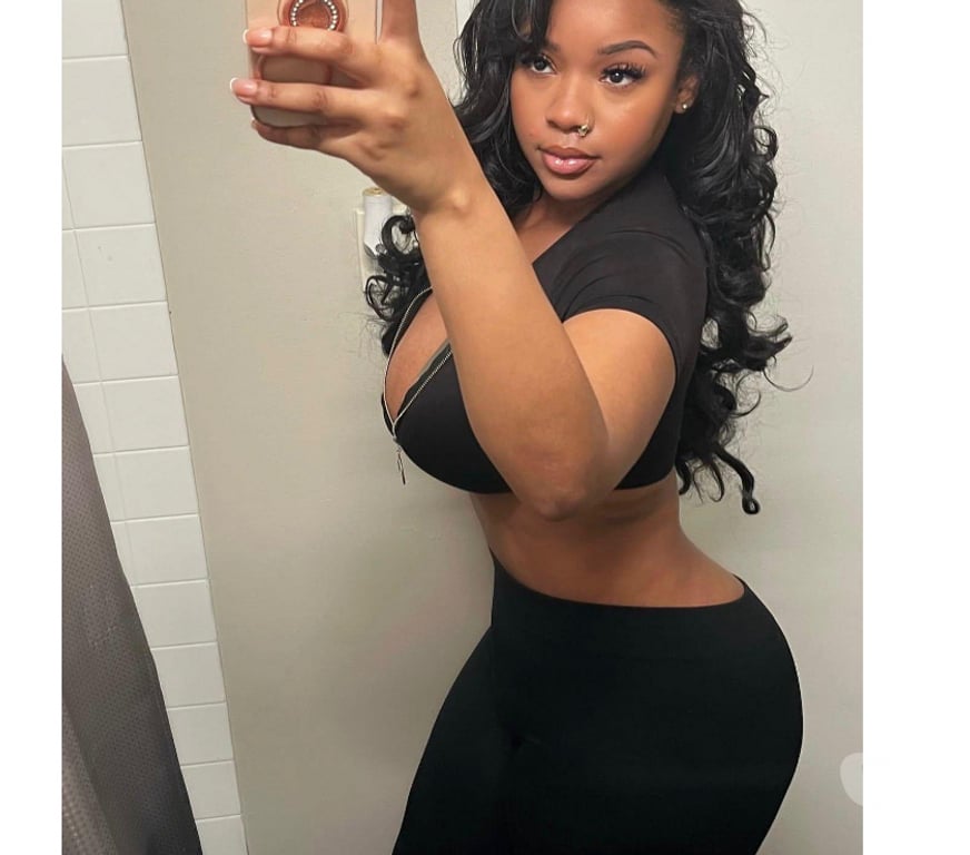 Escorts North West London Camden - Photos for 🍆VANESSA! Your Favorite HOT GFE Latina🍆