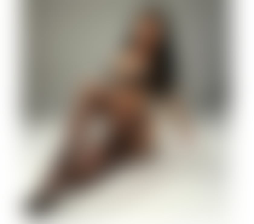 ✨ CARLA – NEW IN TOWN 💋 Elegant & Irresistible ✨