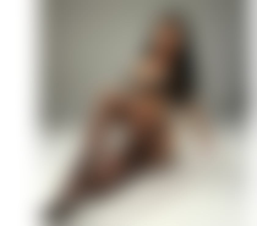 Photos for ✨ CARLA – NEW IN TOWN 💋 Elegant & Irresistible ✨