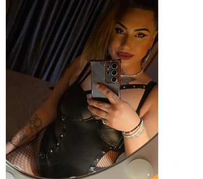 Escorts Tooting Broadway South West London - Photos for CURVY GIRL GERMAN 🇧🇪PARTY NEW IN THE TOWN 🥳