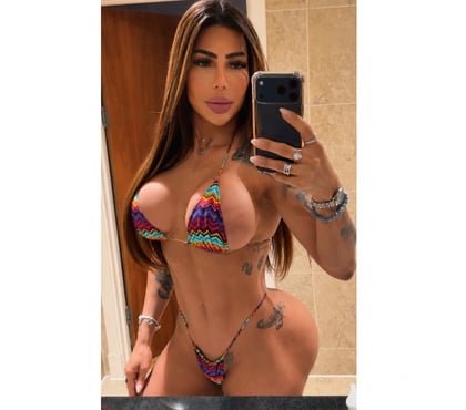 Photos for JULIA BODYBUILDING BIG ASS 💪🏽🍑🔥